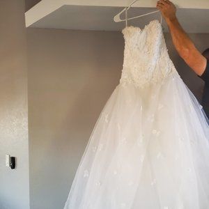 wedding dress